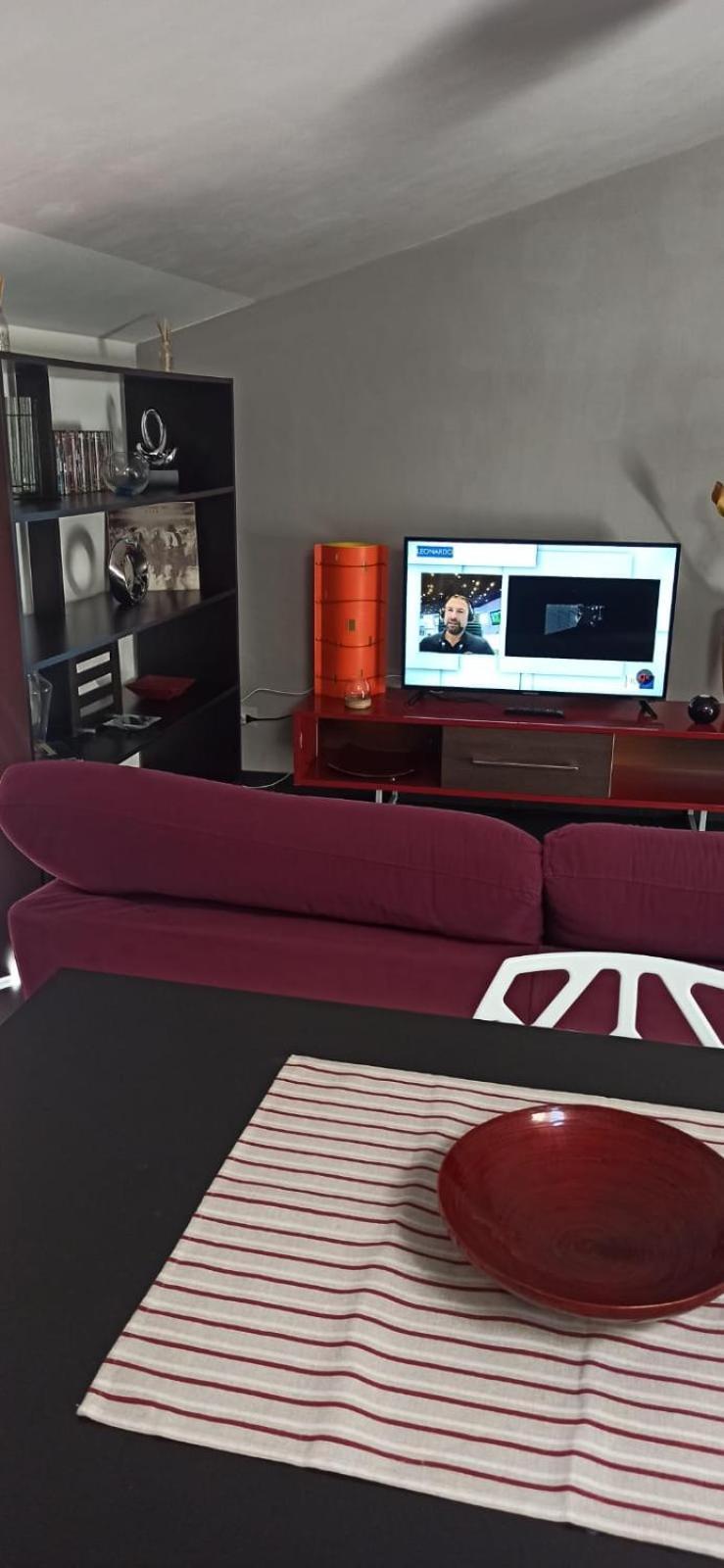 Elegante Appartamento Privato In Palazzo Storico Del XVIII - Pieno Centro Никосия Экстерьер фото