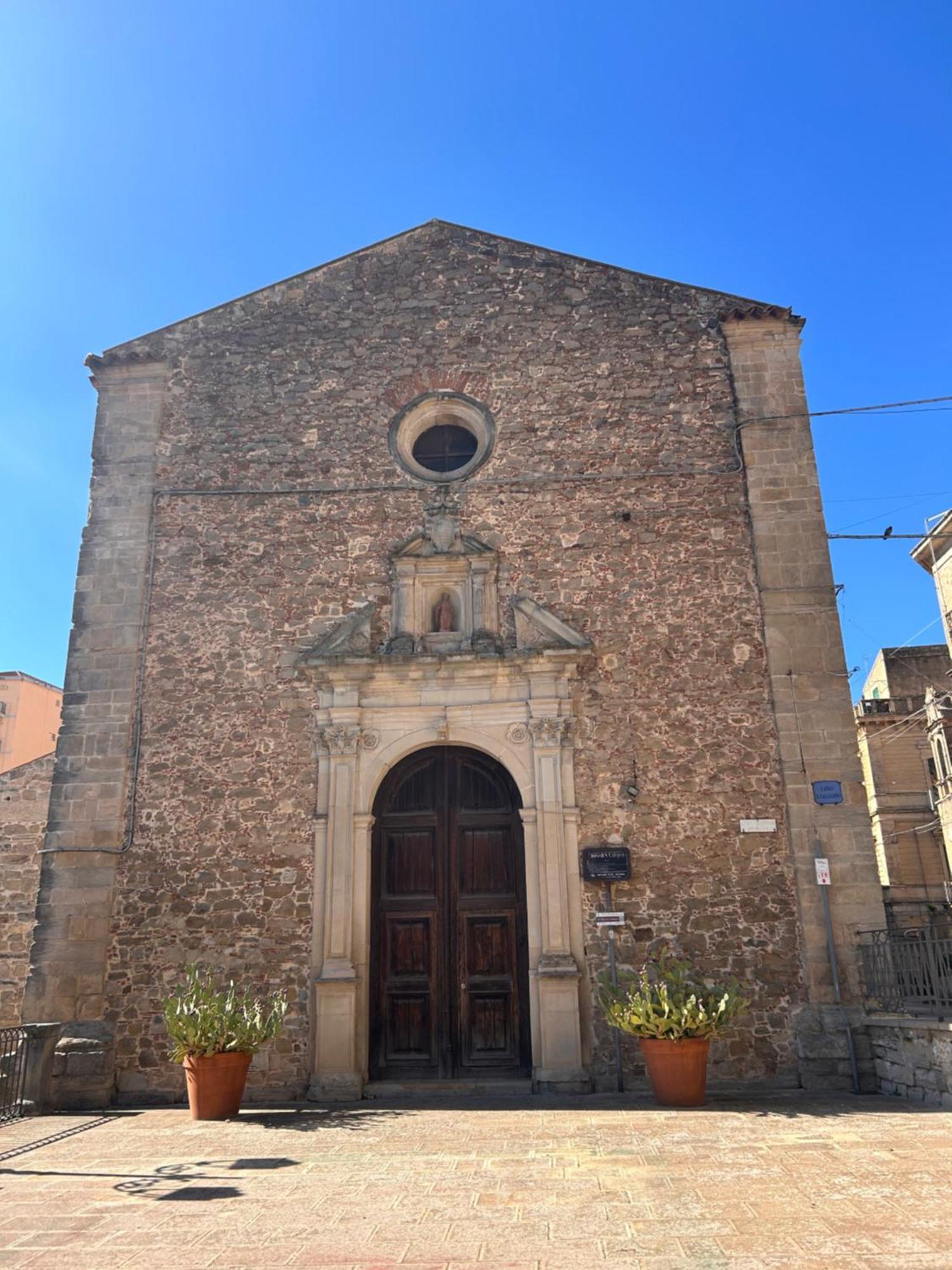 Elegante Appartamento Privato In Palazzo Storico Del XVIII - Pieno Centro Никосия Экстерьер фото